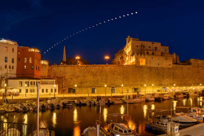 Eclissi lunare a Ciudadela
