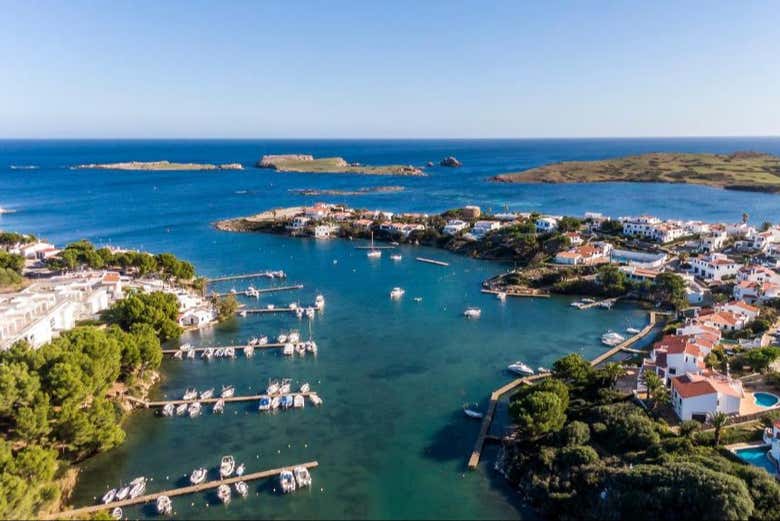 Panoramica del porto e della baia di Addaya
